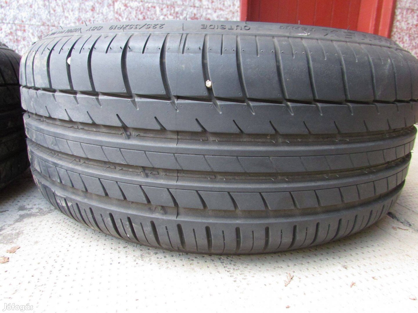 225/35 R19 Triangle Sportex Nyári Gumi