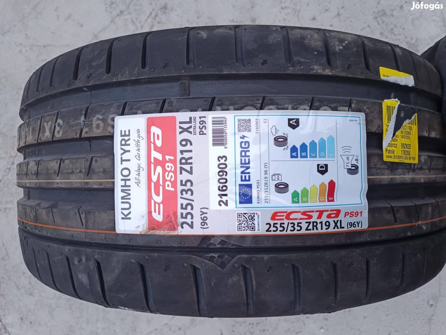 225/35 r19 Új 2db Kumho nyári gumi eladó