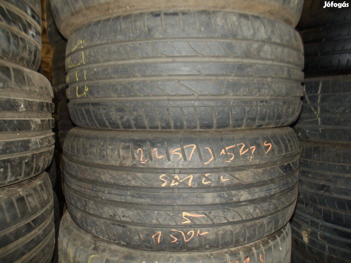 225/35r19 Sailung nyári gumi ajándék szereléssel