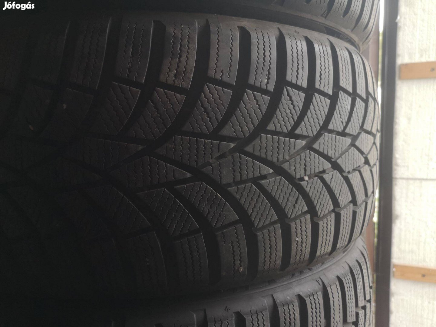 225/40R18 2022 Toyo téligumik eladók