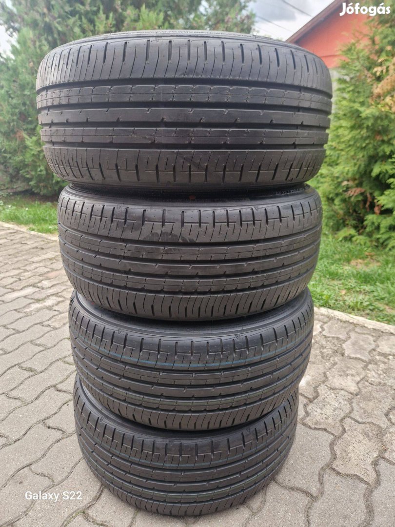 225/40R18 Falken Új Nyári Szett