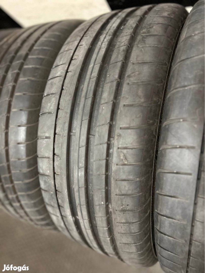 225/40R18 Good Year nyari 4db, 225/40 R18