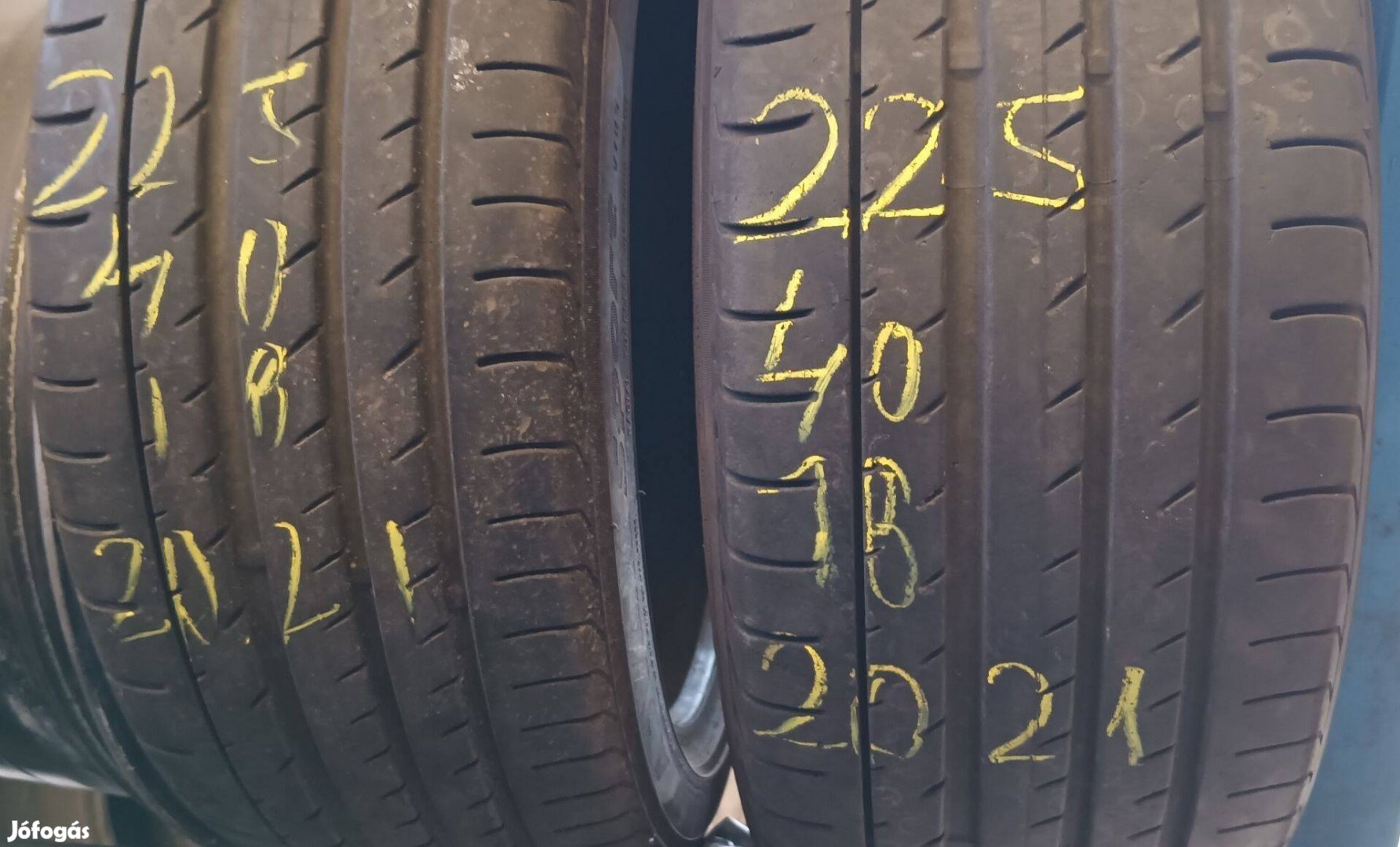 225/40R18 Yokohama nyári 2021 2db egyben eladó!