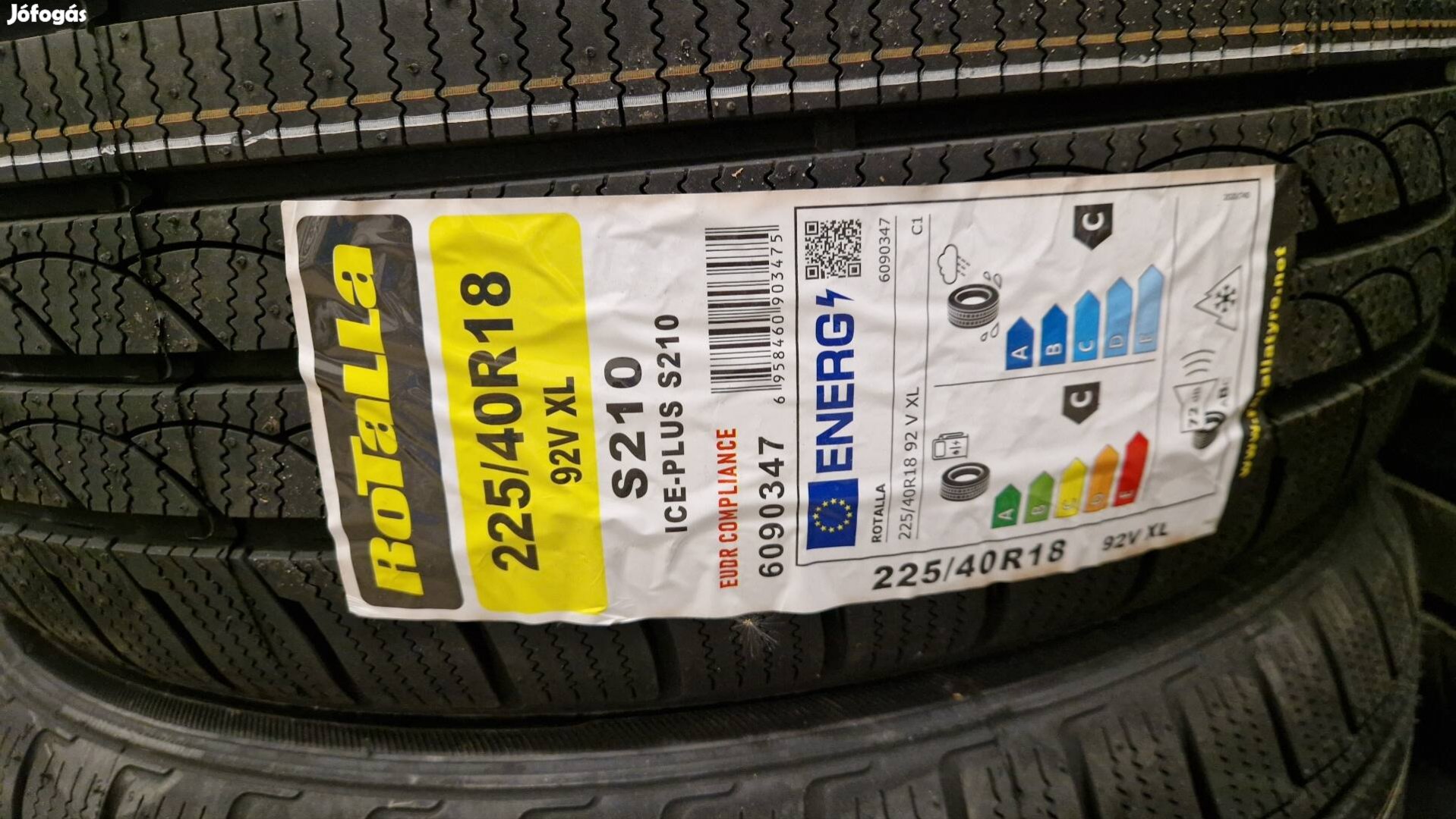 225/40R18 új téligumik garnitúra 