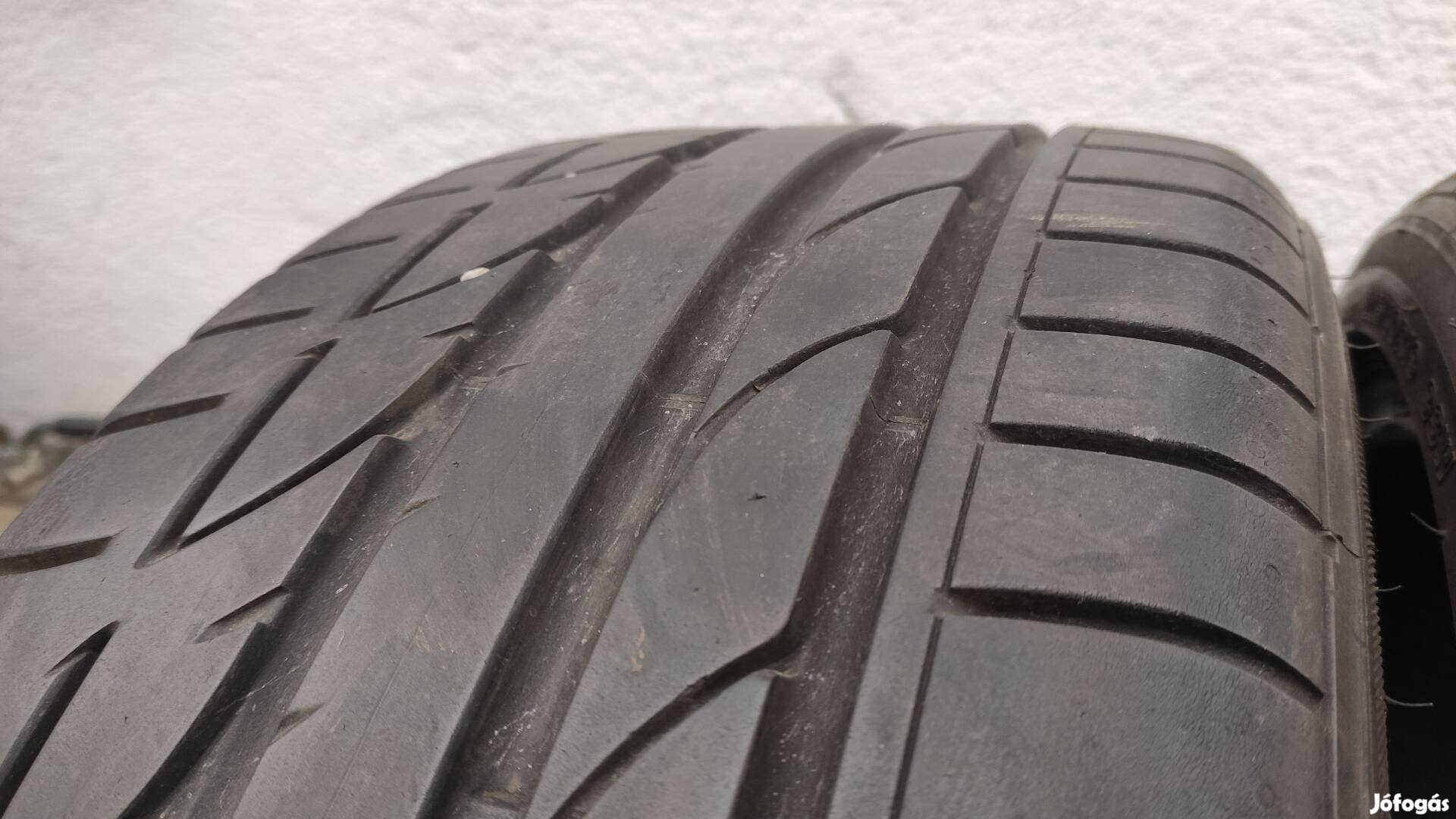 225/40/19 225/40R19 225/40 R19 225/40 19