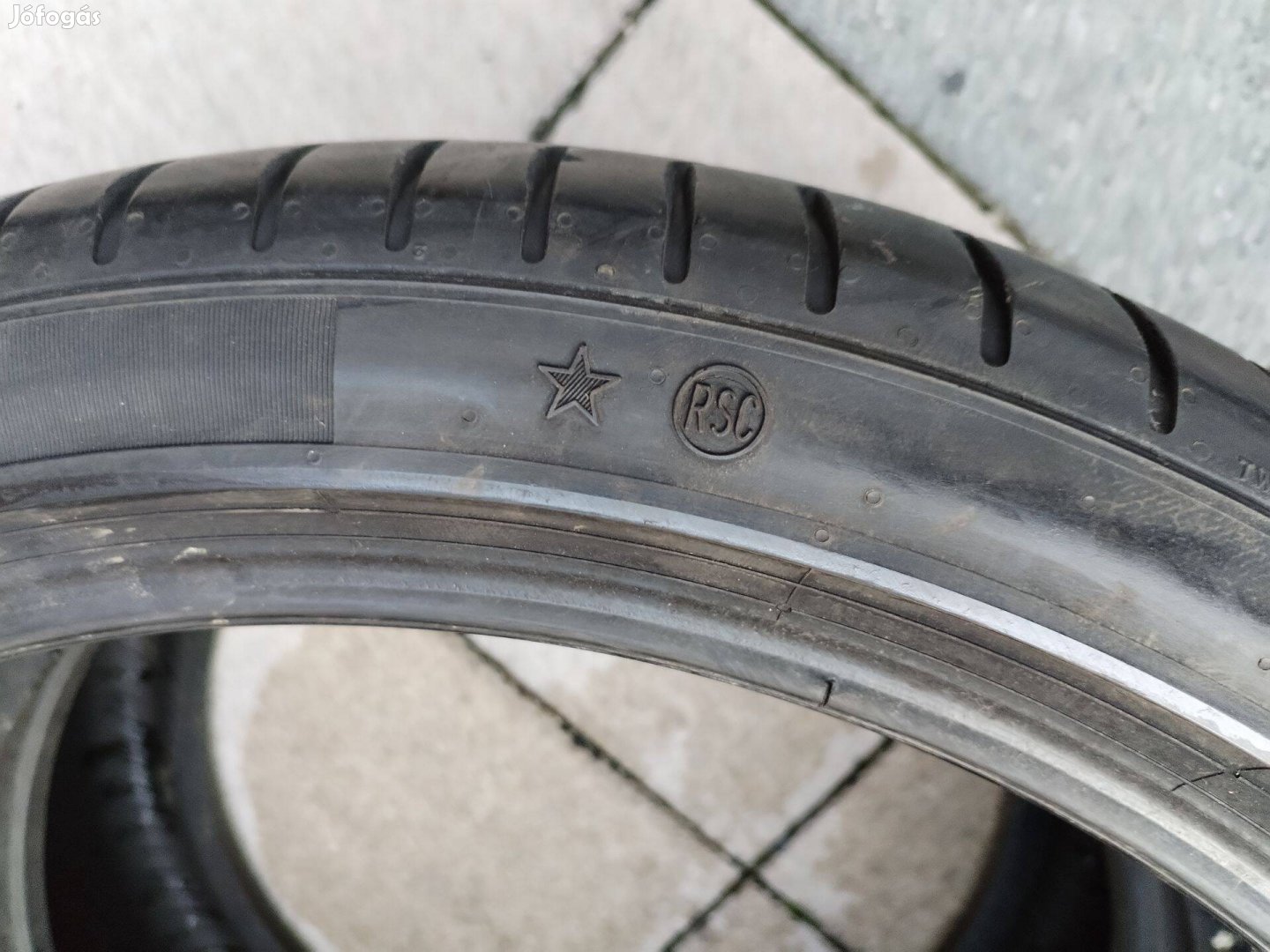 225 40 20 pirelli RSC 225/40 R 20 nyári gumi garnitura