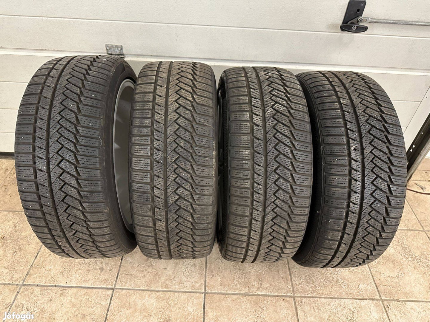 225/40 R18 Continental Wintercontact TS850 téli gumi 4 db