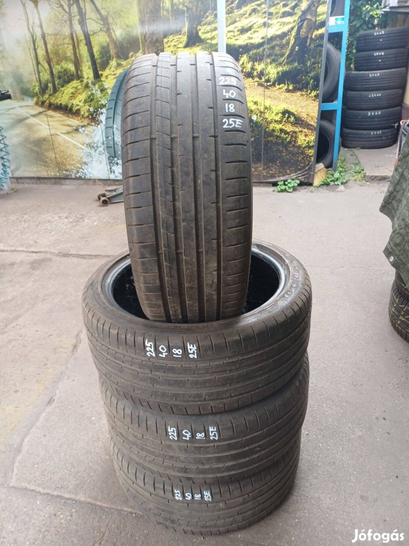 225/40 R18 Dunlop használt nyárigumi