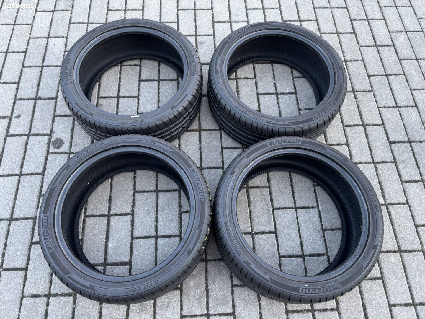 225/40 R18 Laufenn nyárigumi