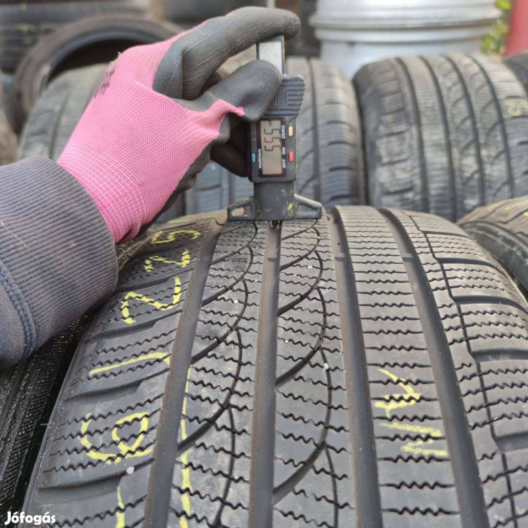 225/40 R18 Tracmax téli gumi 70000ft a 4db/126/