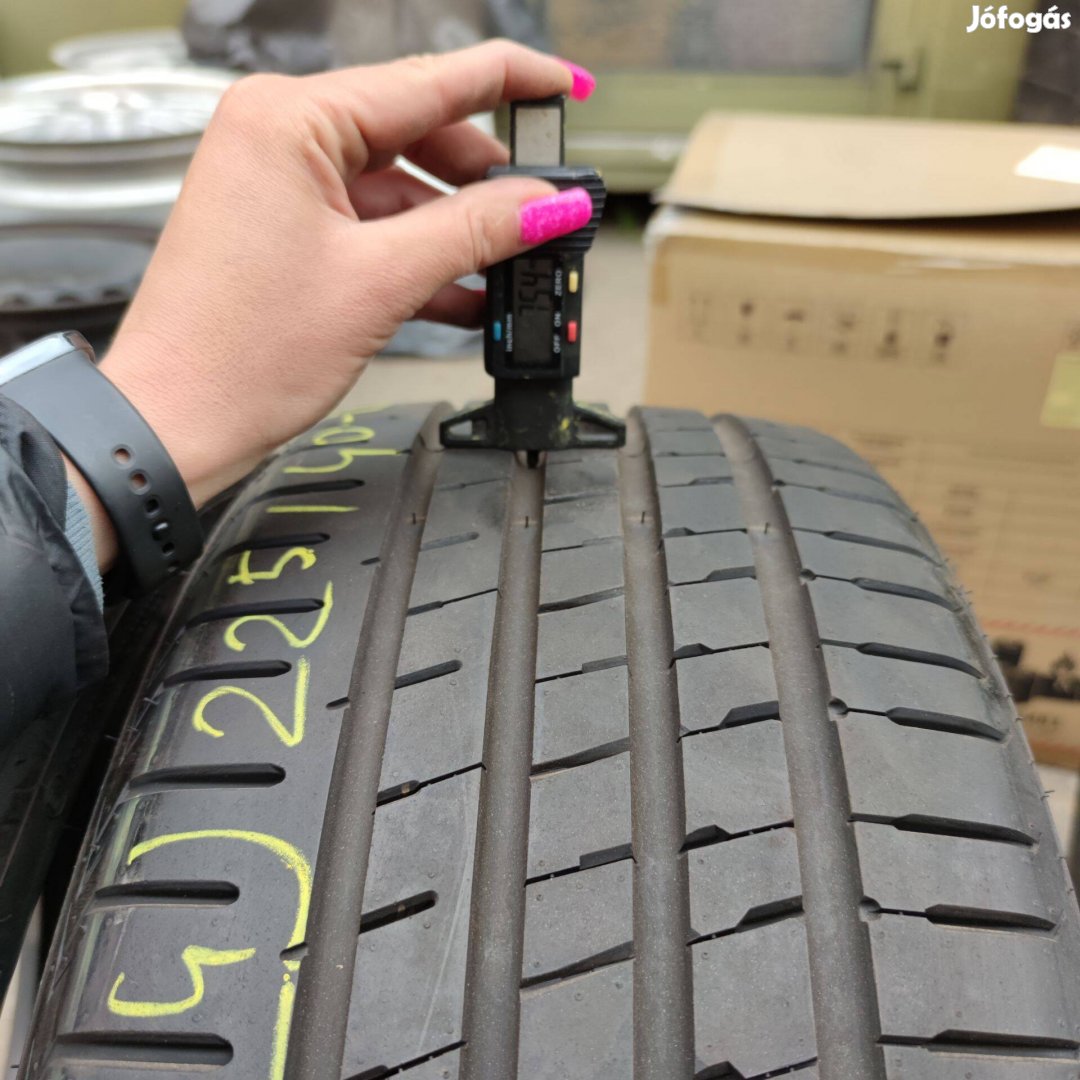 225/40 R19 Gtradial nyári gumi 40000ft a 2db /74/