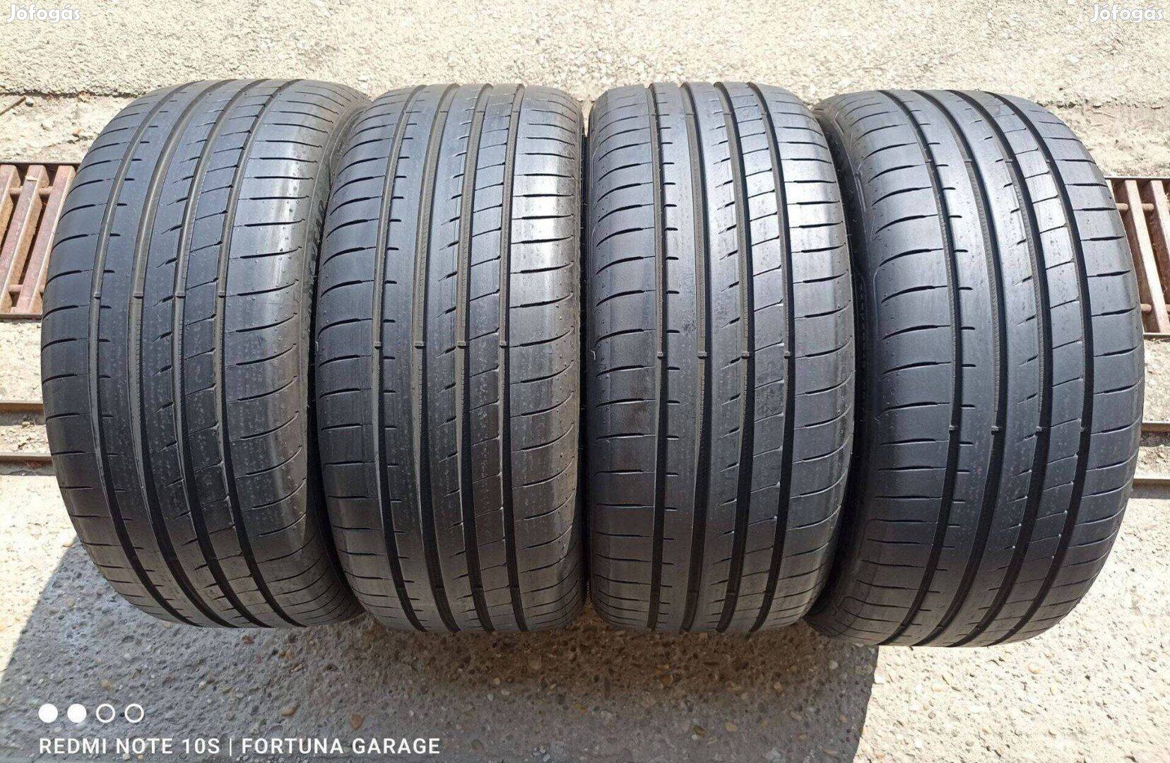 225/40 R19" Goodyear újszerű nyári garnitúra