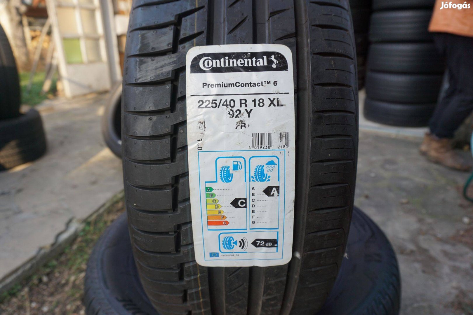 225/40 r18 Continental nyári gumi 1db 225/40r18