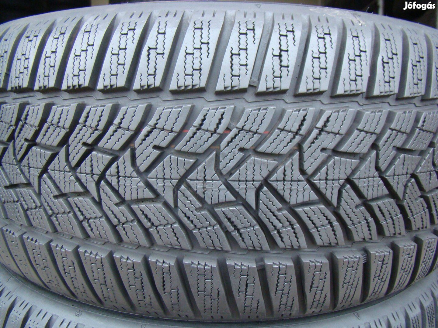 225/40 r18 Dunlop 2022-es téli gumi 225/40r18