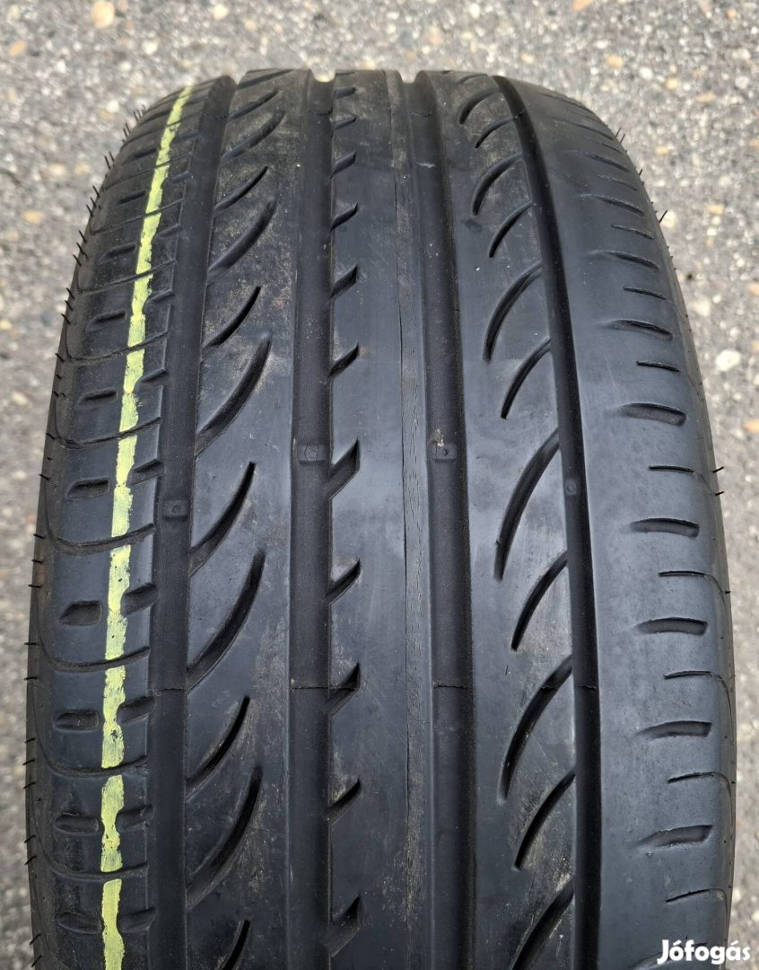 225/40 r18 Pirelli Pzero Nero gt. 1db.