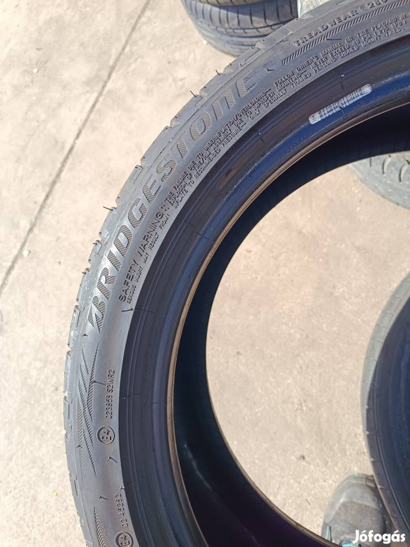 225/40r18 Bridgestone nyári gumi 