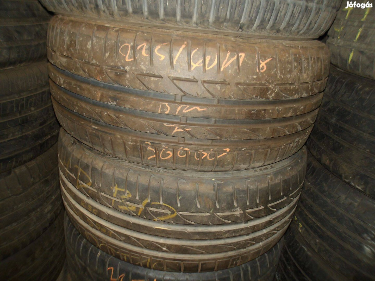 225/40r18 Bridgestone nyári gumi ajándék szereléssel