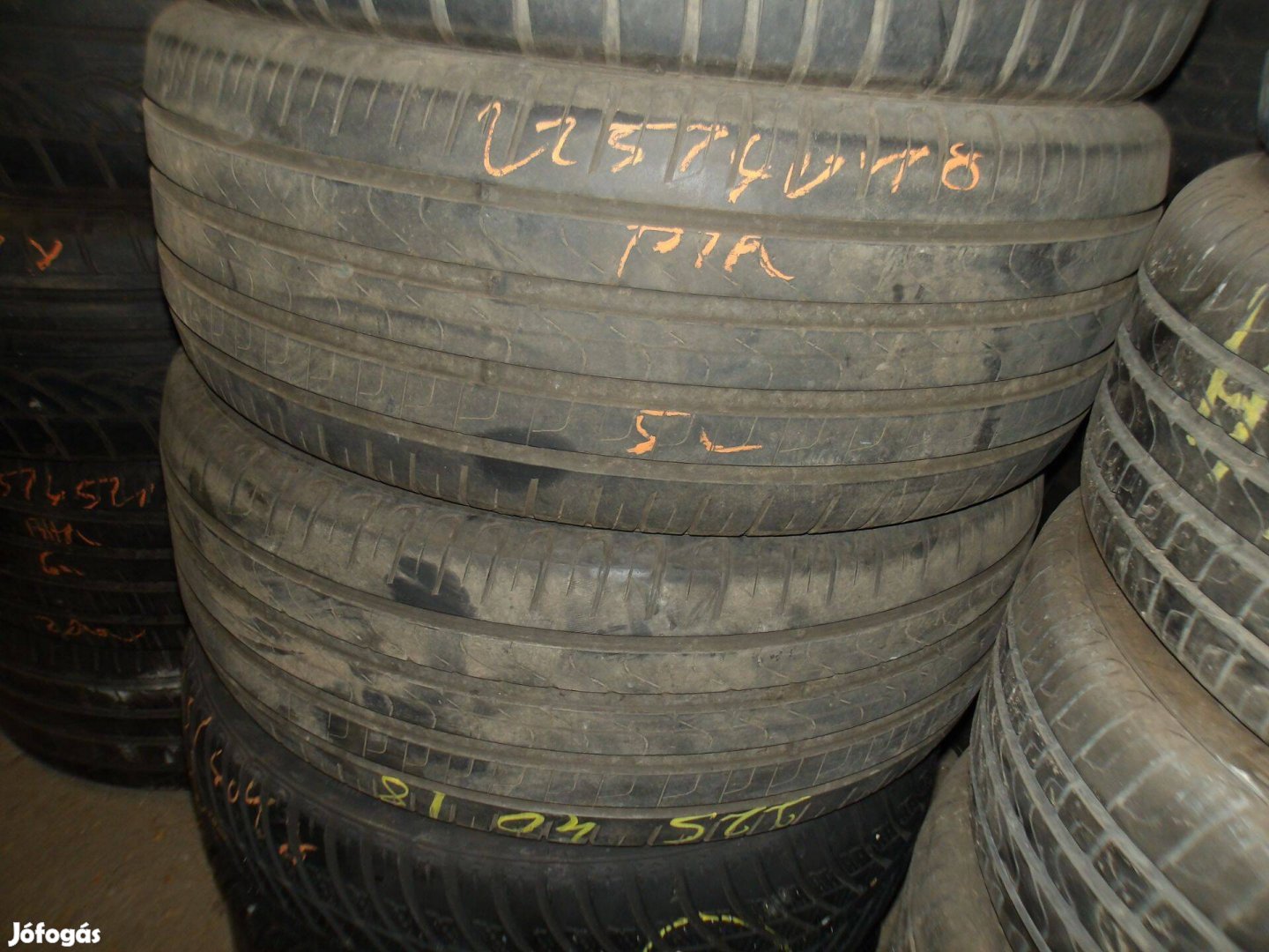 225/40r18 Pirelli nyári gumi ajándék szereléssel