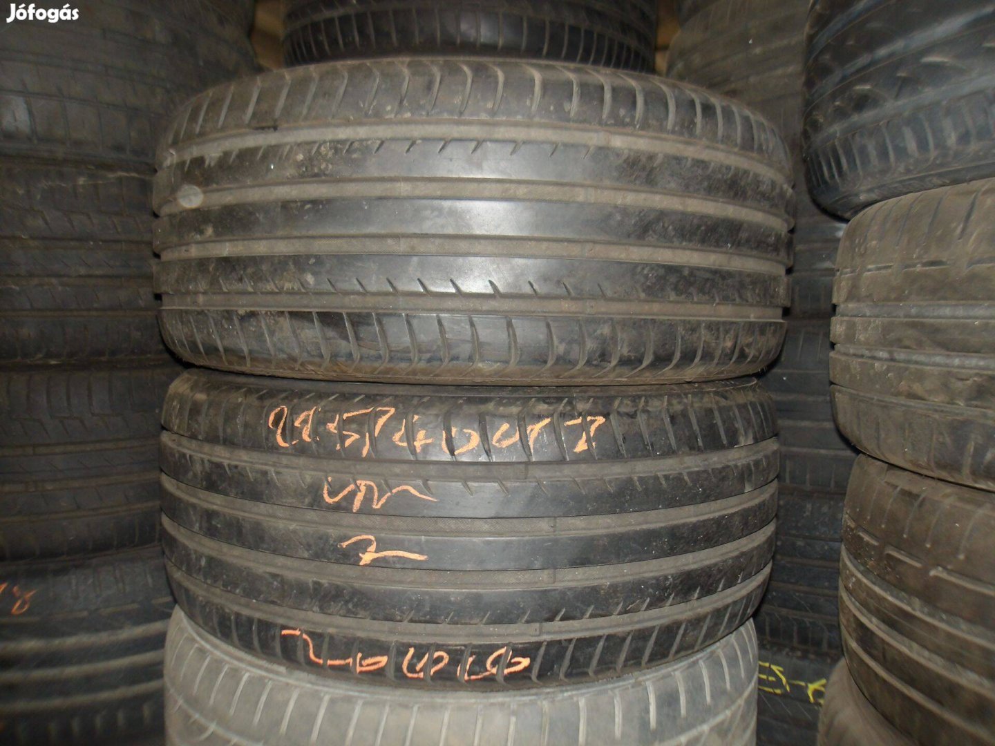 225/40r18 Vredestein nyári gumi ajándék szereléssel