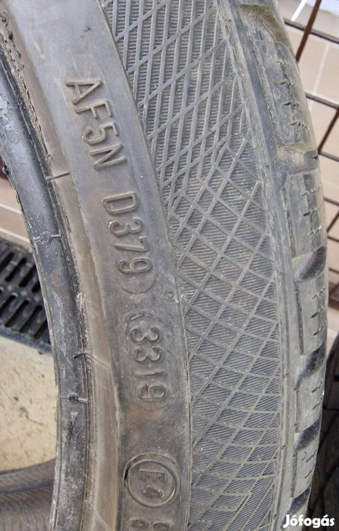 225/40r18 continentál téli gumi