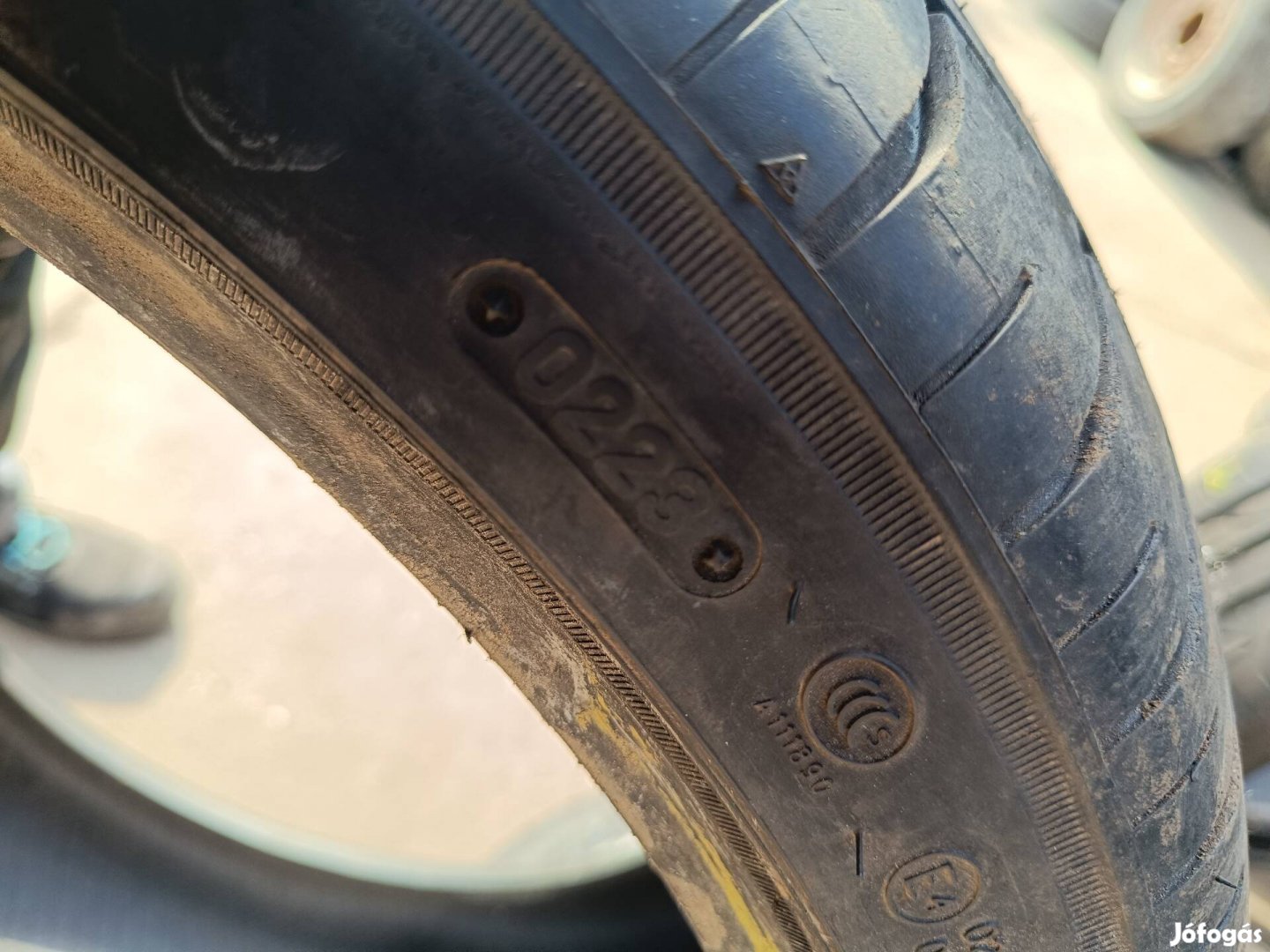225/40r18 nyári gumi leao 