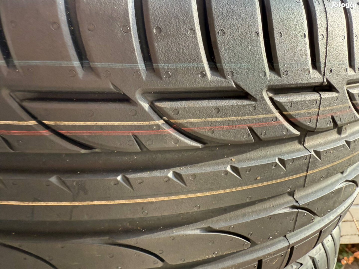 225/40r19 Bridgestone nyári gumik