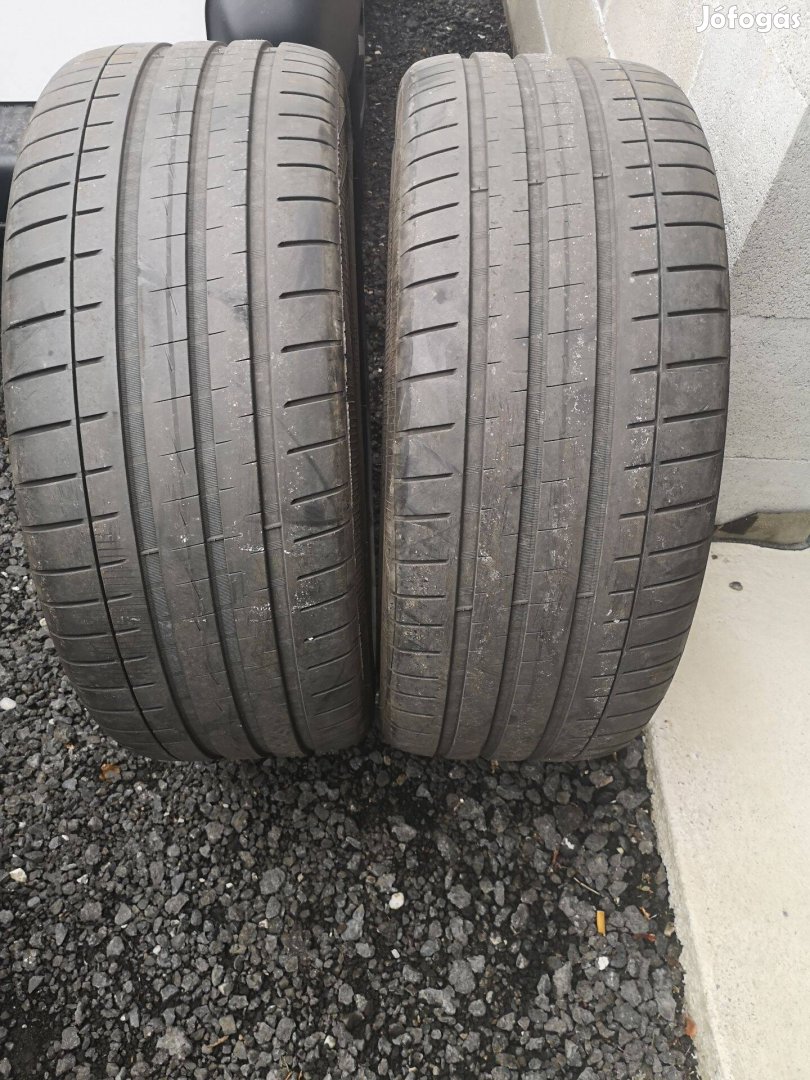 225/45R17 2db 2021 Vredestein nyárigumi