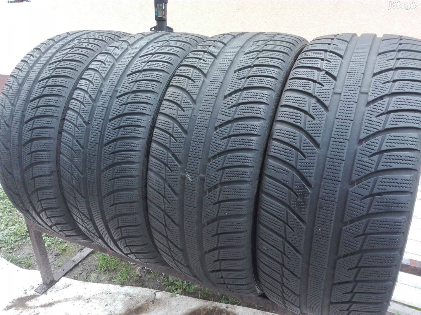 225/45R17 Toyo téli gumi garnitúra 225/45 r17