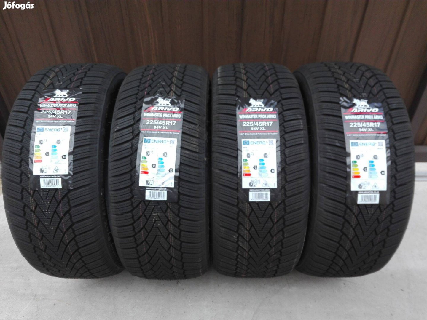 225/45R17 Új Arivo téli gumi garnitúra 225/45 r17