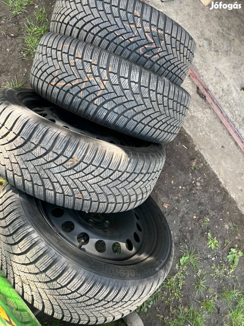 225/45R17 komplett téli garnitúra!