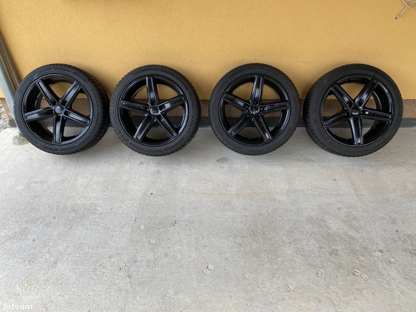 225/45R18 95V Sailun Ice Blazer Alpine