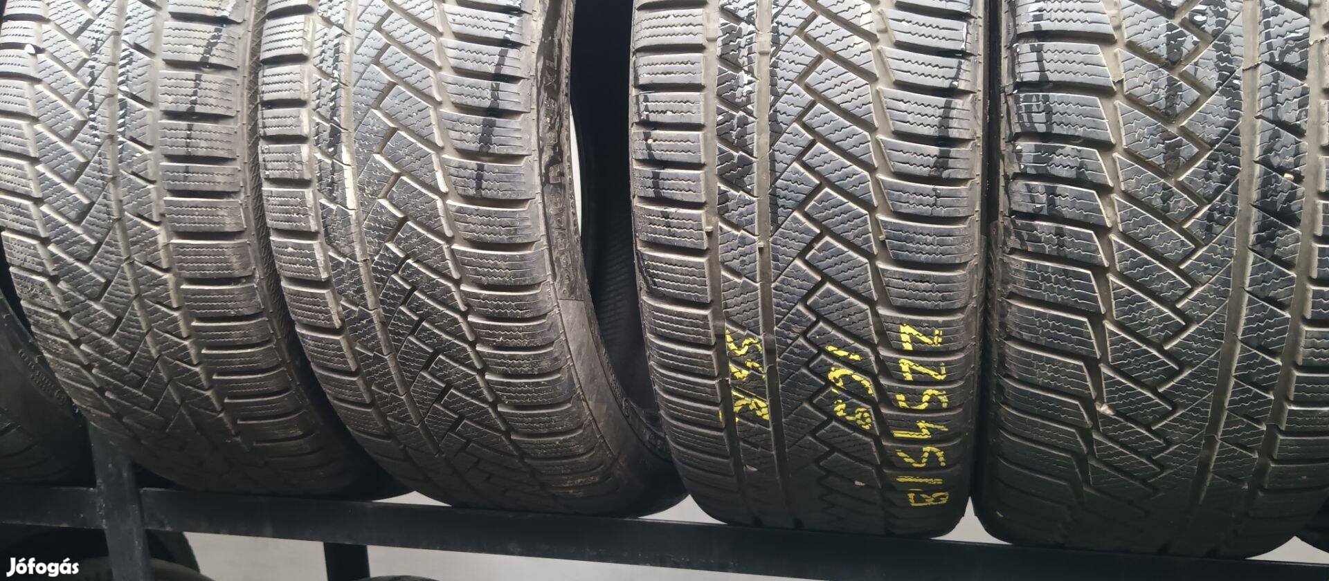 225/45R18 Contonental téli 80% garnitúra defekttűrő egyben eladó