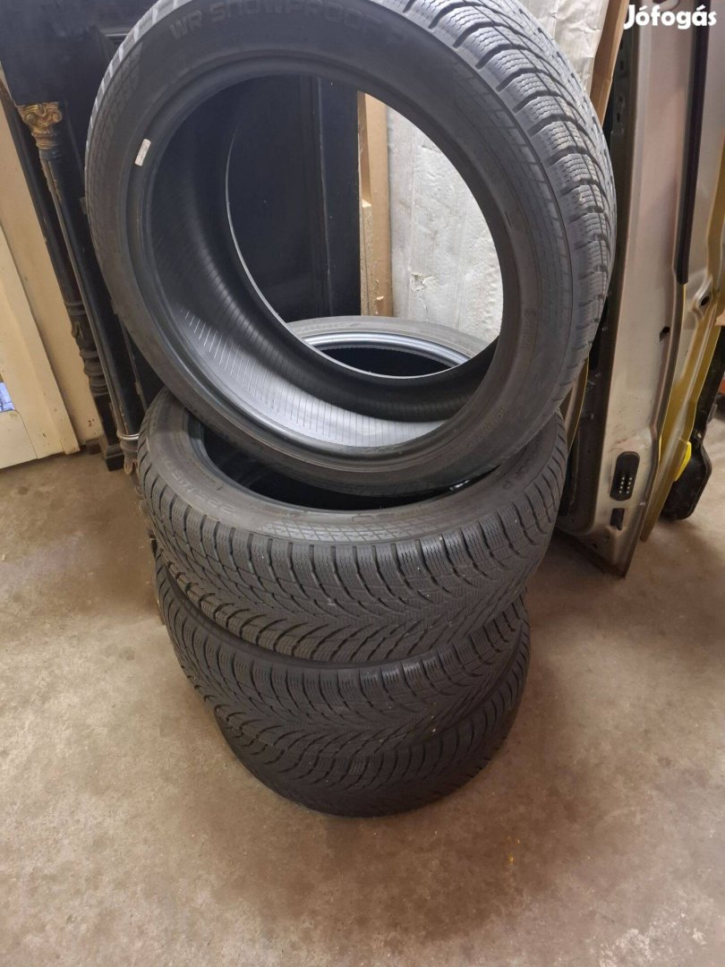 225/45R18 Nokian téli gumi szett eladó