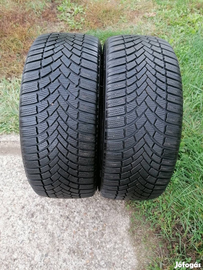 225/45R18-as Bridgestone téligumi /2020 /