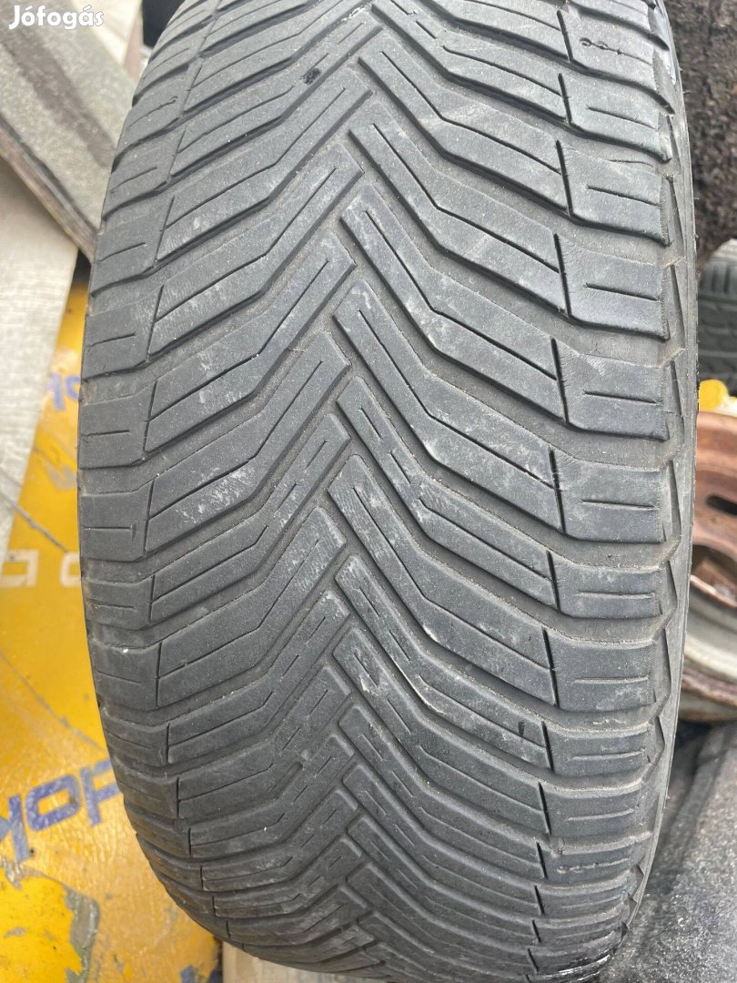 225/45 17 2 db