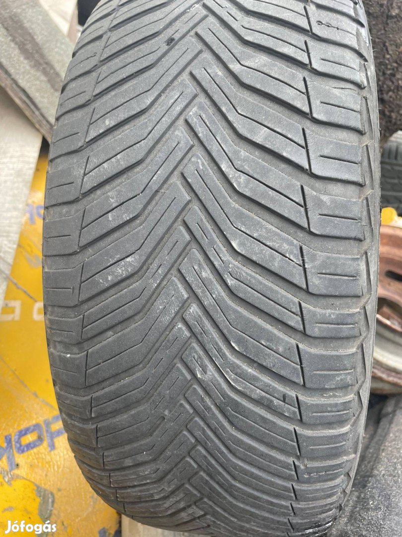 225/45 17 2db