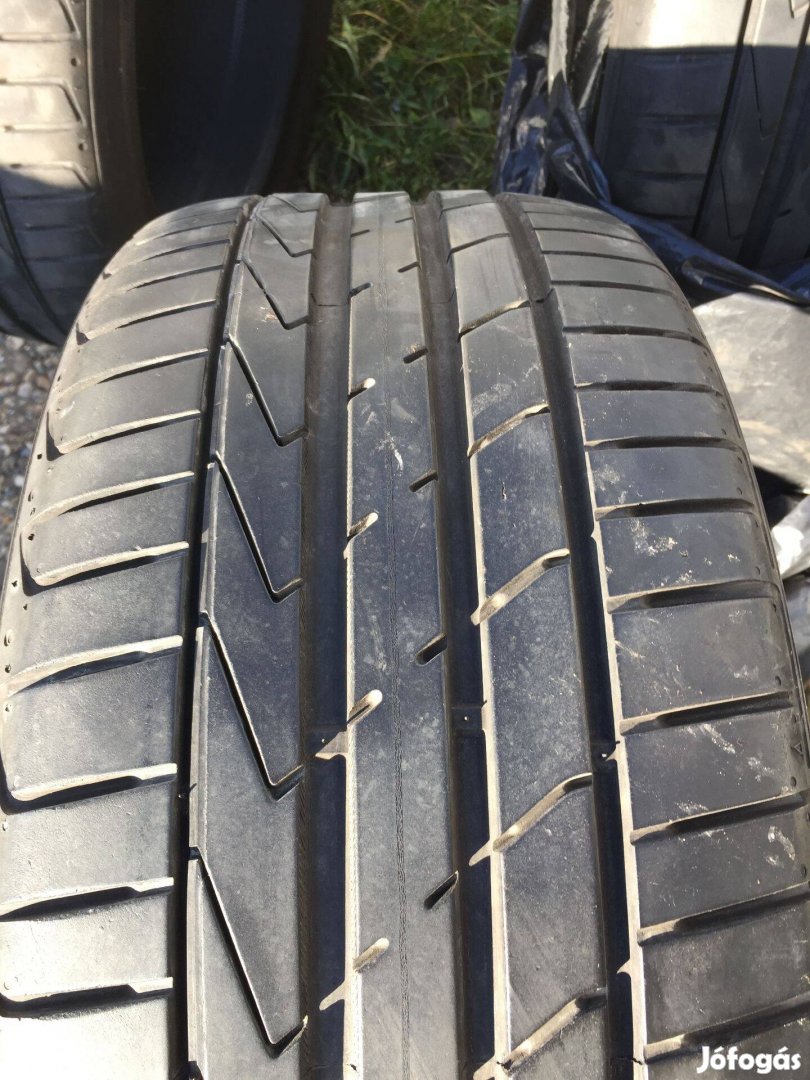 225/45/17 Hankook nyárigumi 4db eladó. 4db-32000ft