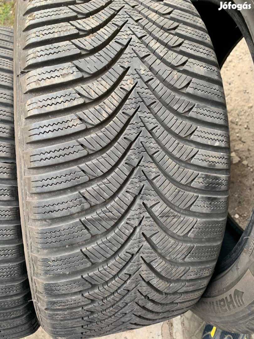 225 45 17 hankook téli gumik