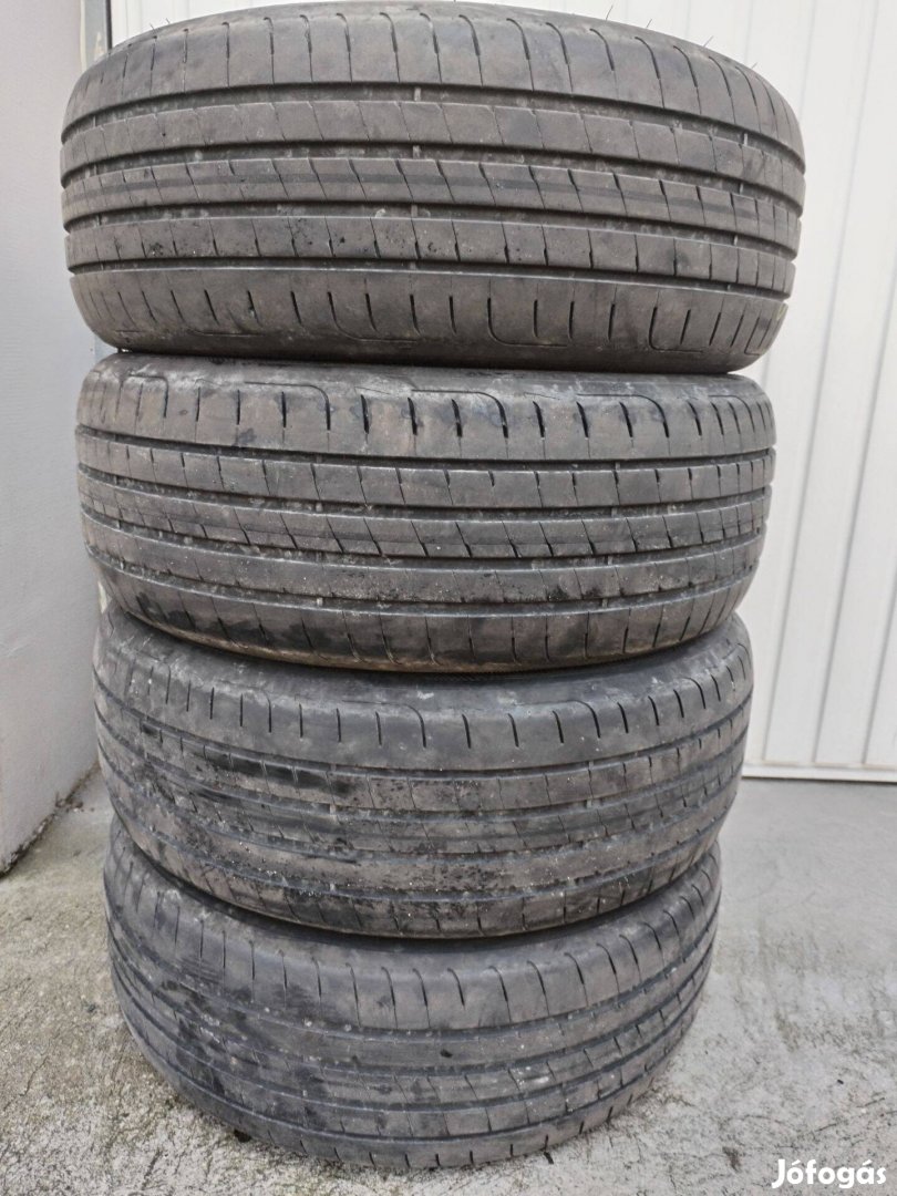 225 45 18 goodyear 225/45 R 18 nyári gumi garnitura 2021