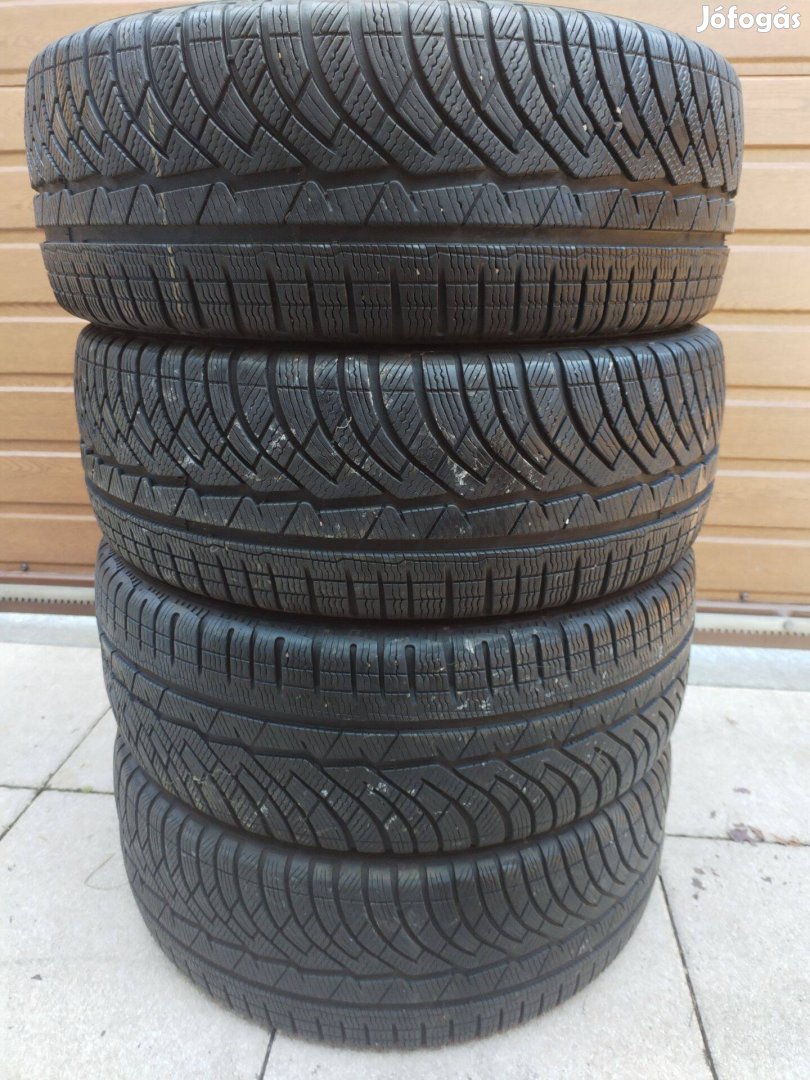 225 45 18 michelin 225/45 R 18 téli gumi garnitura