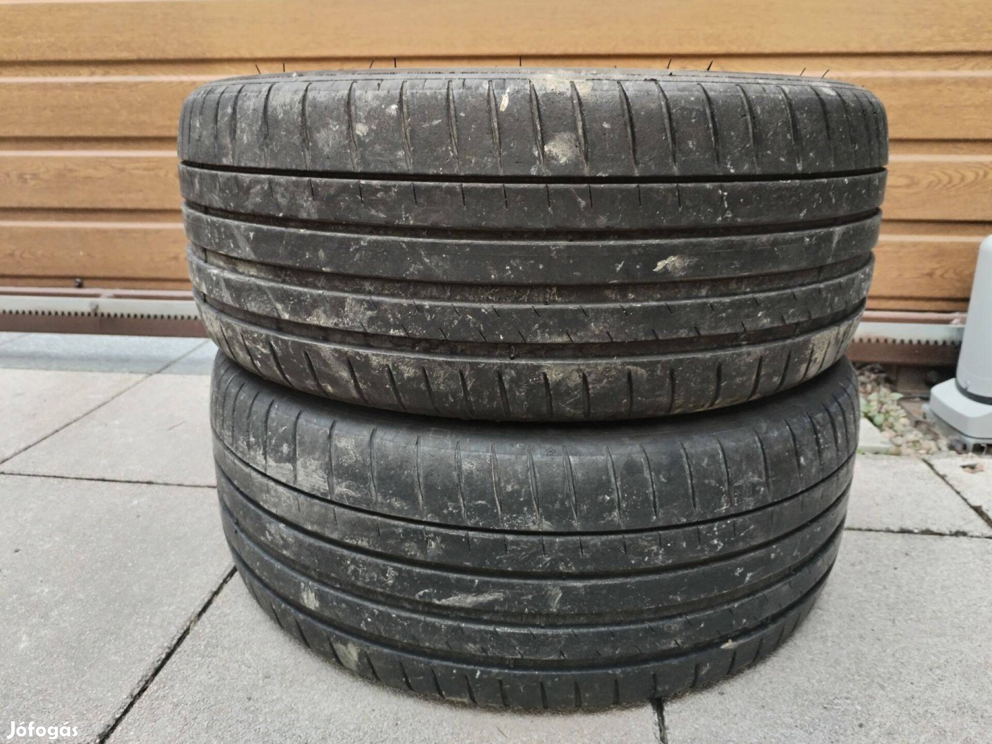 225 45 18 michelin nyári gumi 2 db