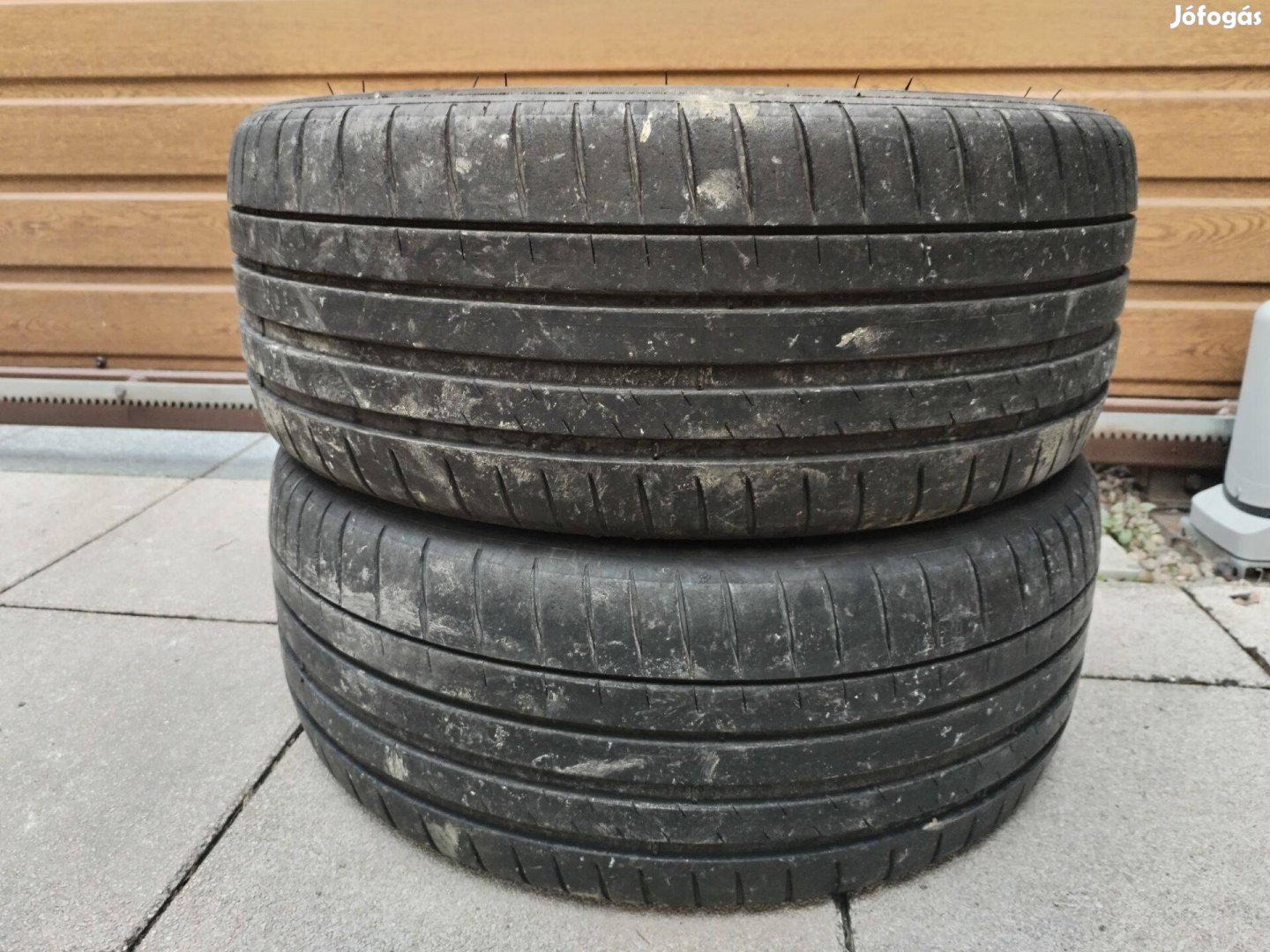 225 45 18 michelin nyári gumi 2 db