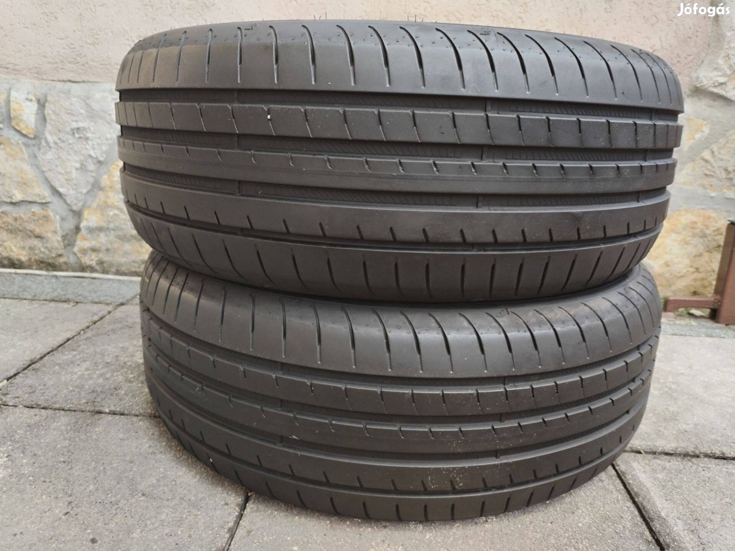 225 45 19 goodyear nyári gumi 2 db 2022.48.hét