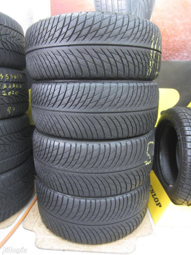 225/45/245/40 R18 Michelin Alpin5 97W