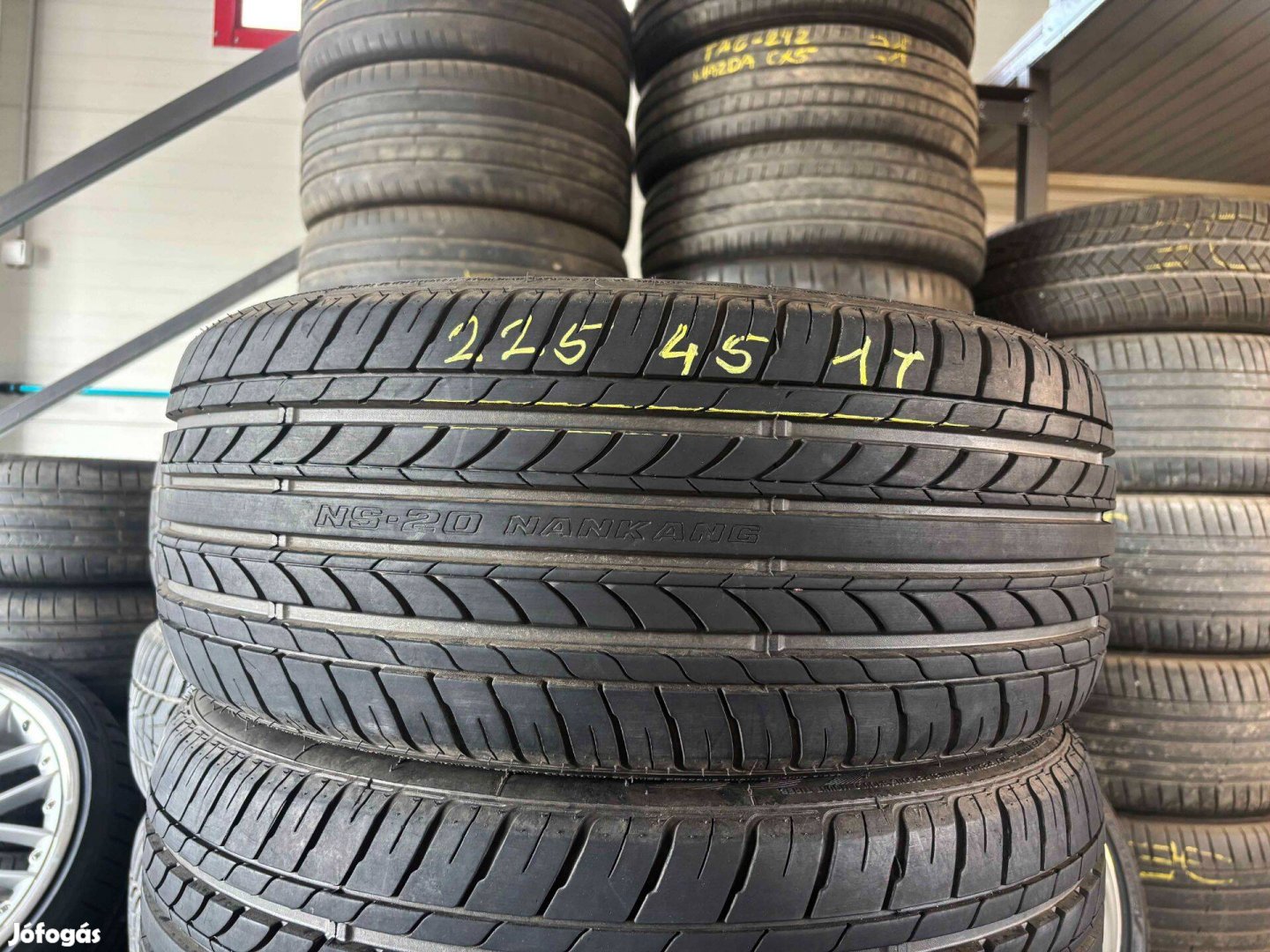 225/45 245/40 r17 Nankang nyárigumi garnitúra 225/45r17 245/40r17