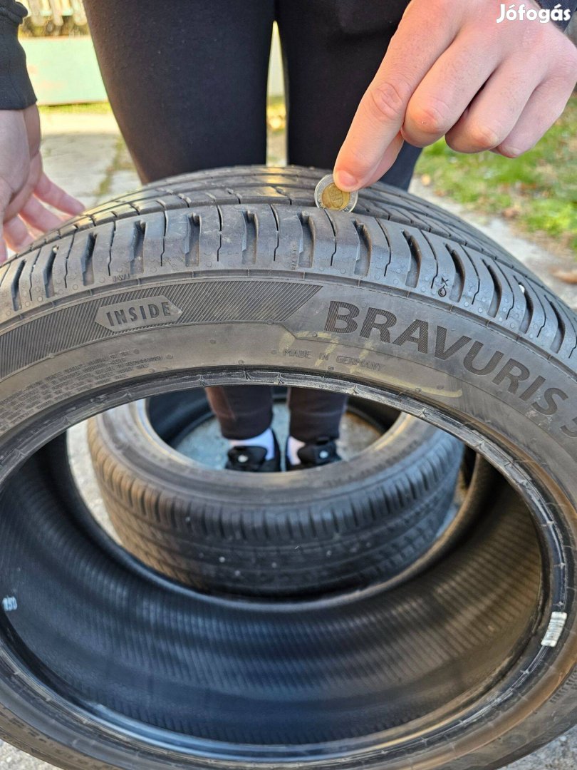 225/45 R17 Barum nyári gumi