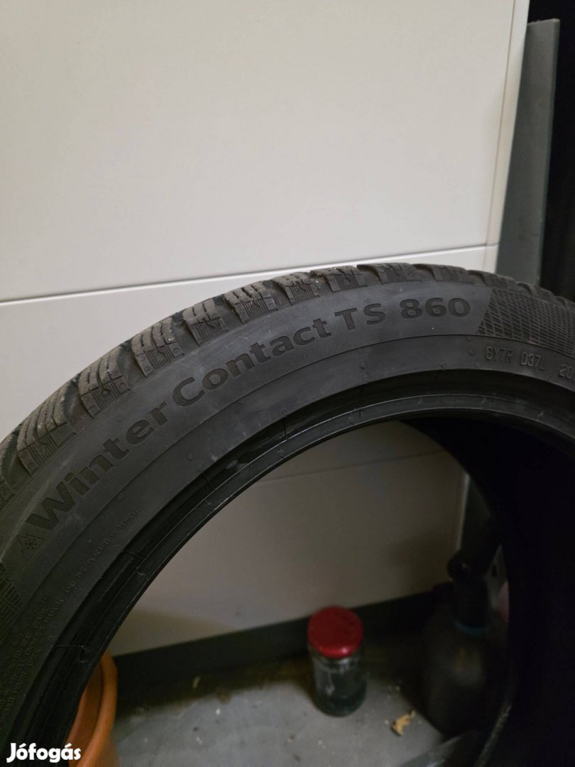 225/45 R17 Continental Winter Contact TS 860