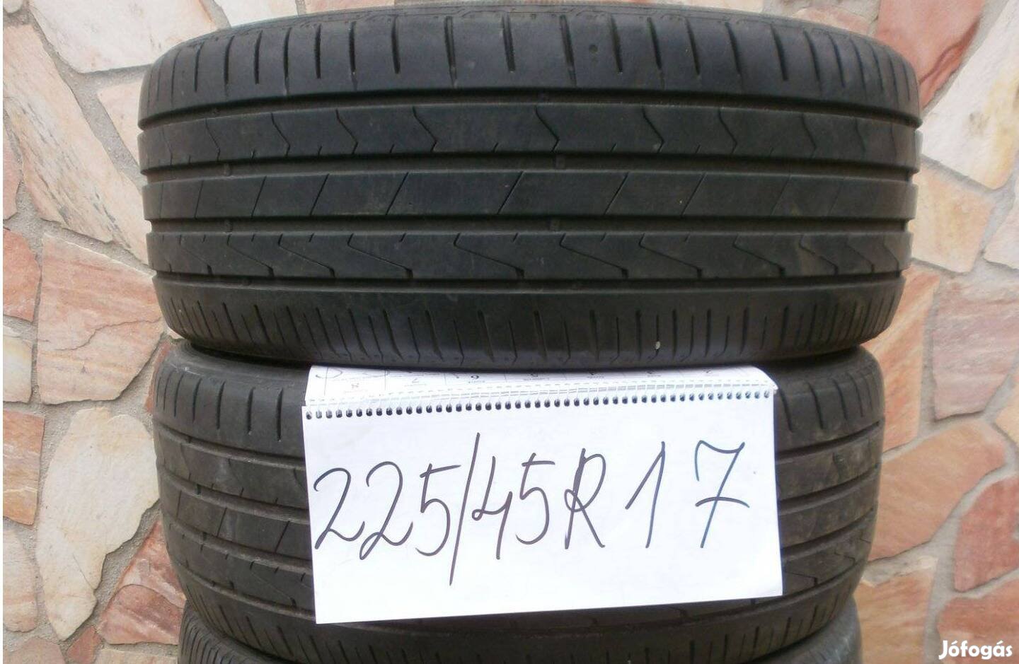 225/45 R17 Hankook nyárigumi 4 db