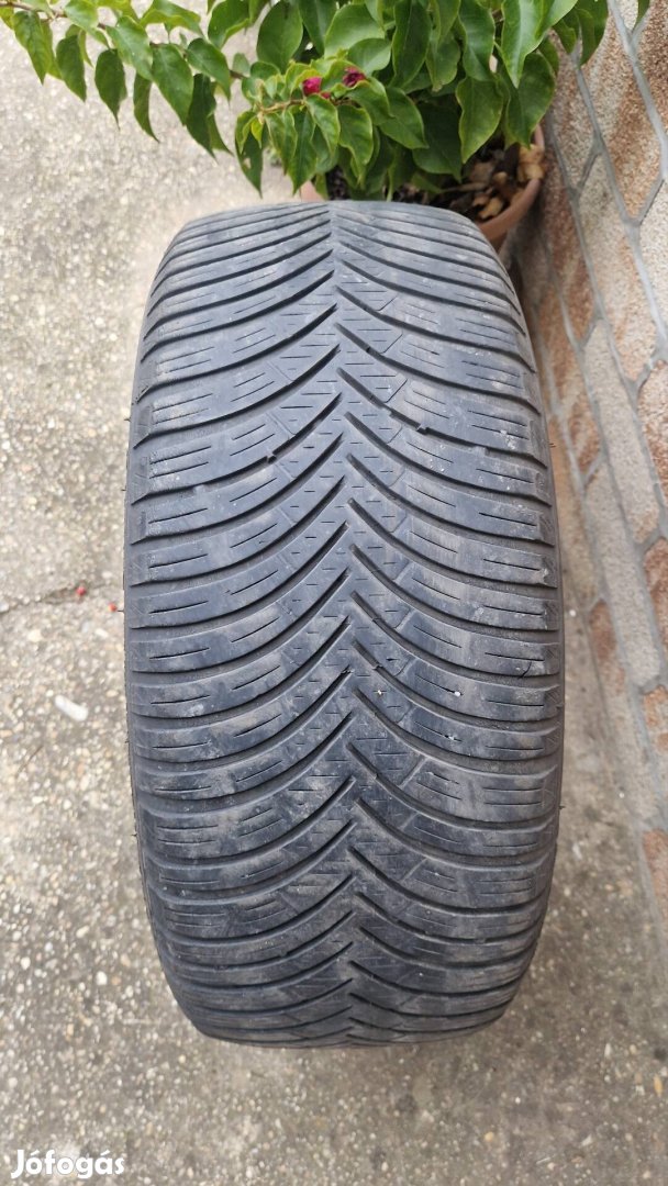 225/45 R17 Kléber Quadraxer2