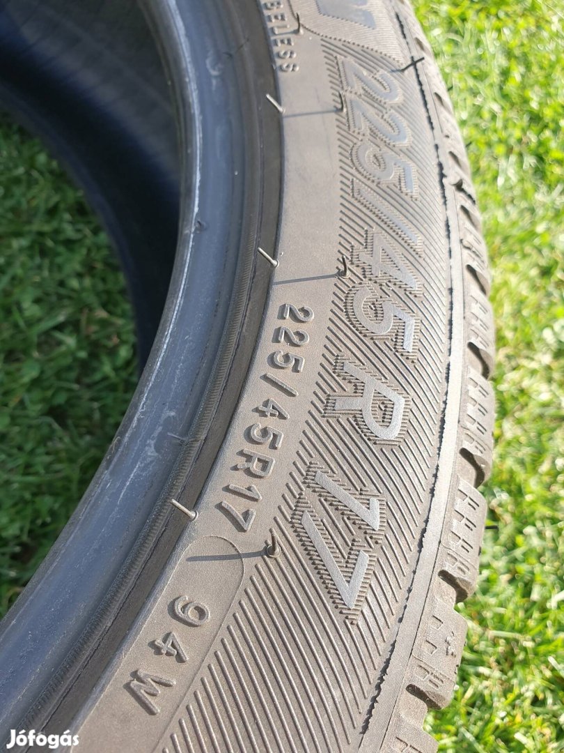 225/45 R17 Michelin crossclimate négyévszakos gumi 2019-es 6-7mm 